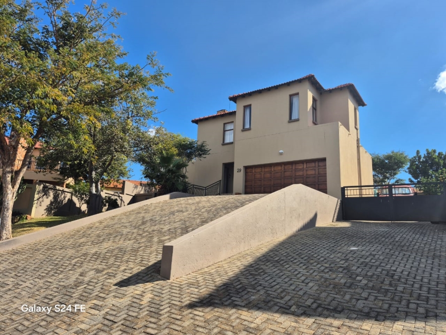 3 Bedroom Property for Sale in Boschdal North West